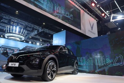 VinFast launches VF 6 B-SUV and introduces free EV charging program in the Philippines