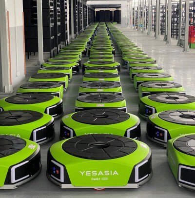 YesAsia Holdings Launches Second AMR Warehouse in Hong Kong